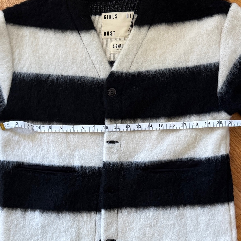 Girls of Dust Black and White Striped Cardigan XS NWT - Picture 8 of 10